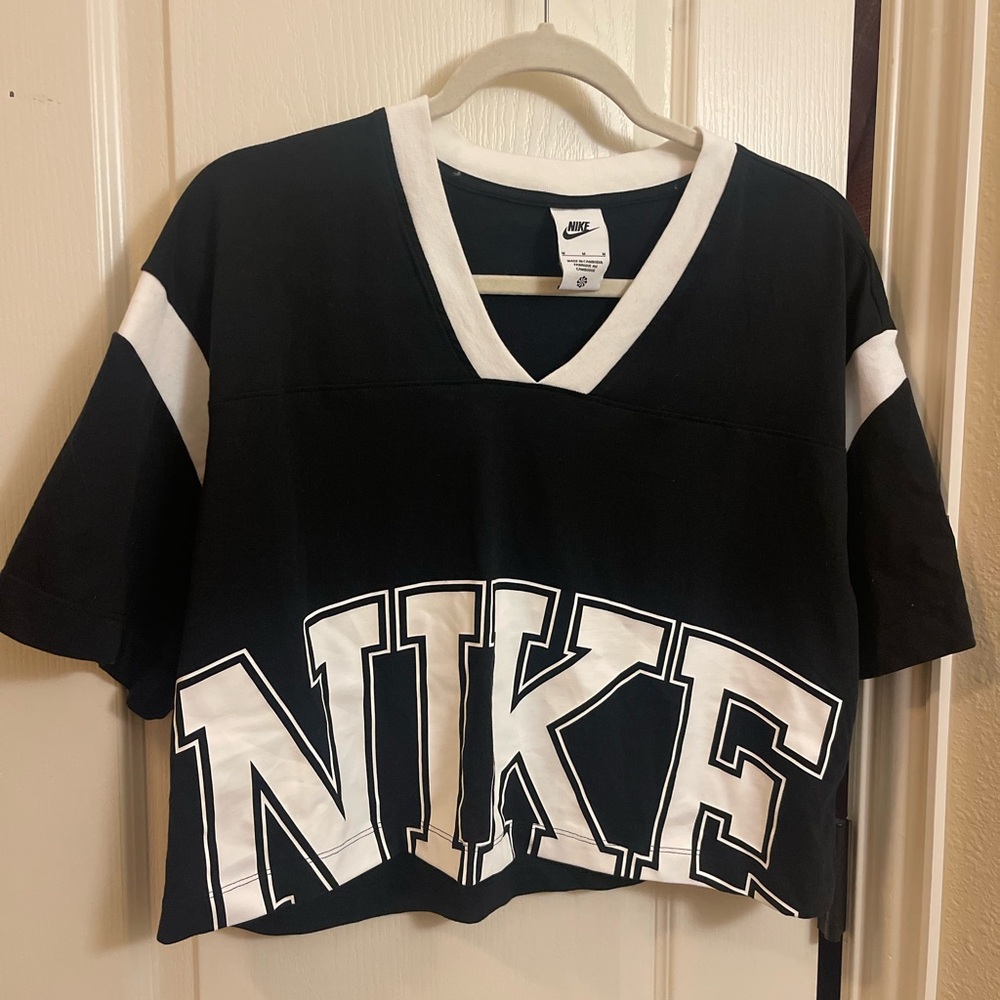 Nike tshirt